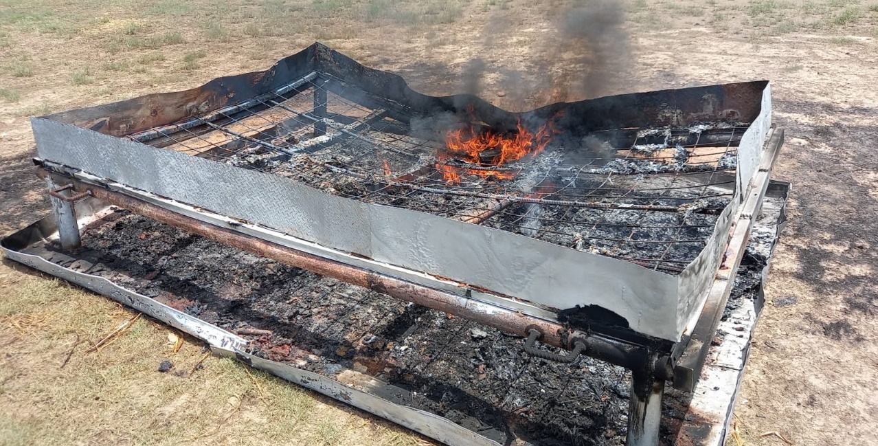 Incineran más de media tonelada de cocaína asegurada en Michoacán - quema-cocaina-fgr-marina-mexico-2