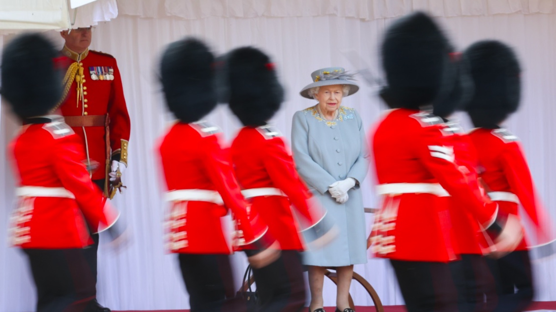 Isabel II celebra su cumpleaños con pequeña ceremonia en Windsor