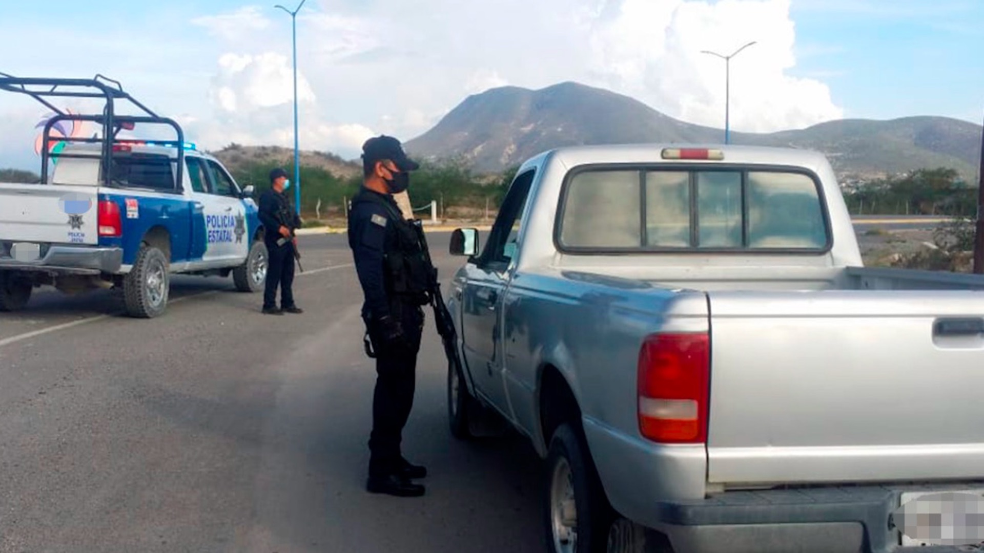 Refuerzan seguridad en la carretera MonterreyNuevo Laredo, una de las