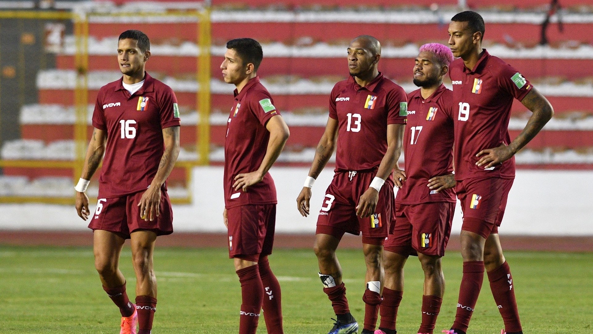 Tras el brote de COVID-19, Venezuela convoca a 15 jugadores más para Copa América