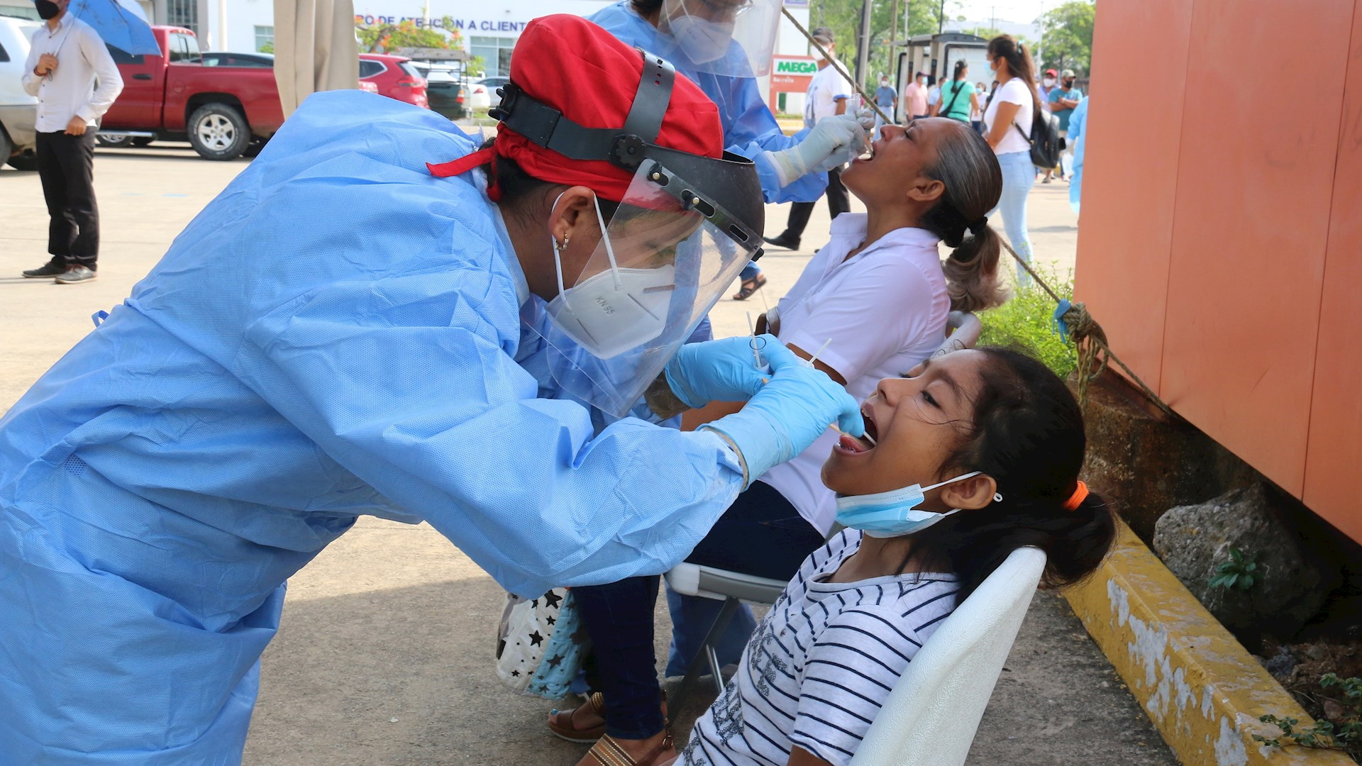 En México hay tres variantes de preocupación de COVID-19