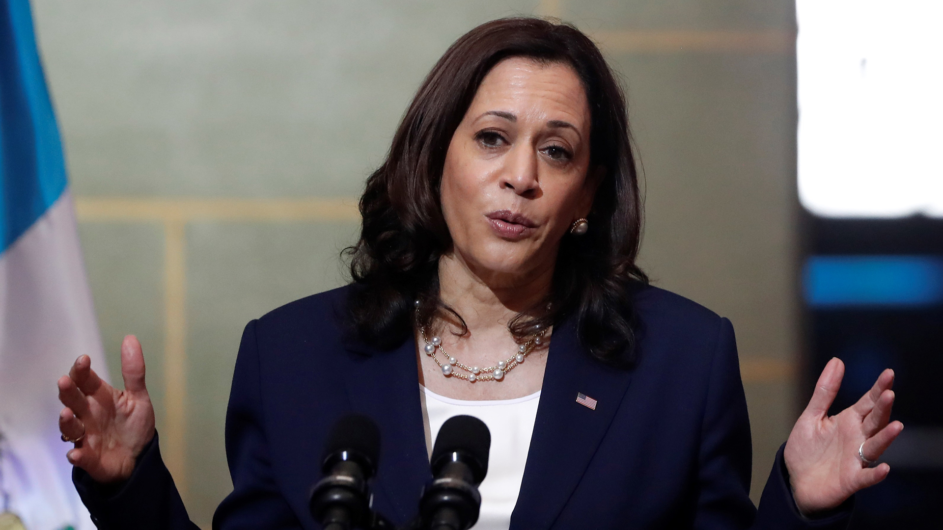 Kamala Harris llega a Honduras para investidura de Xiomara Castro