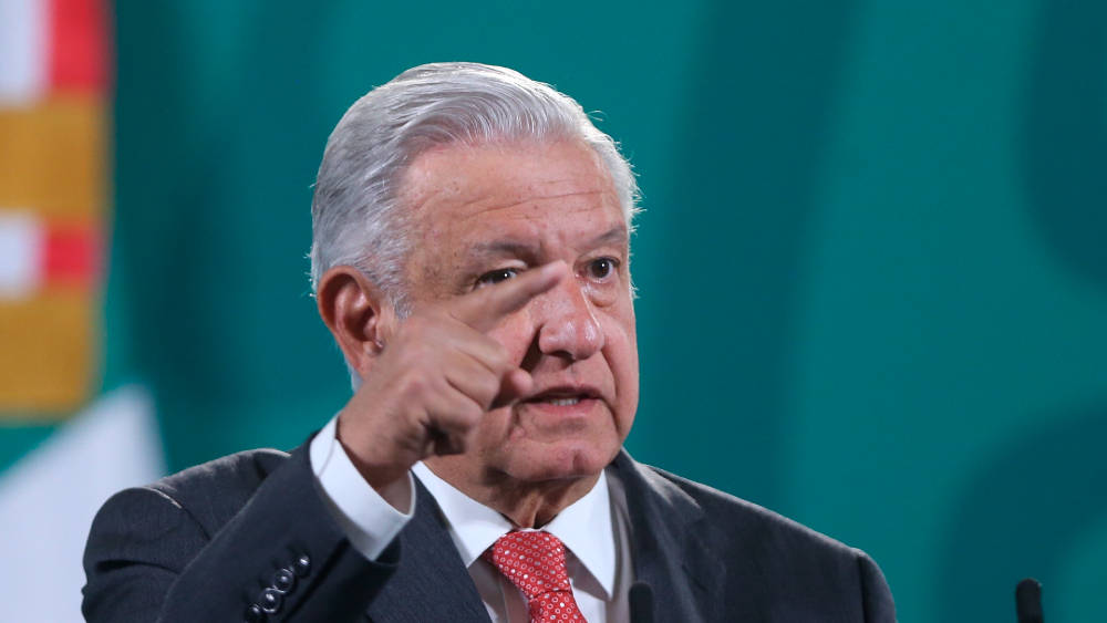 Mi objetivo en la vida no es acumular dinero: López Obrador