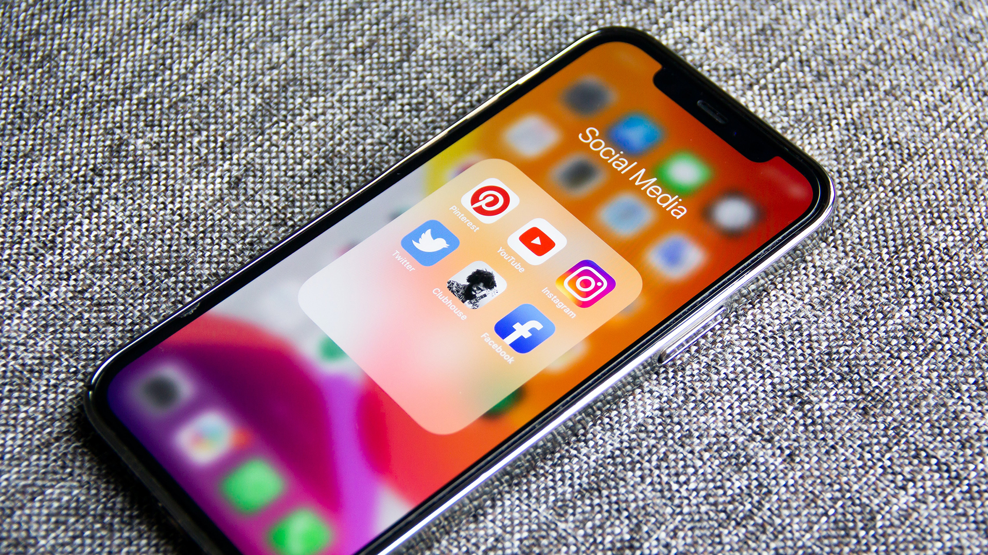 Pandemia de COVID-19 forzó transición digital: UNAM Pandemia de COVID-19 forzó transición digital: UNAM