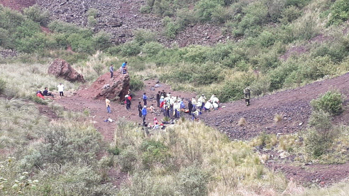 Murió mujer que cayó al cráter del volcán Xitle, en Tlalpan