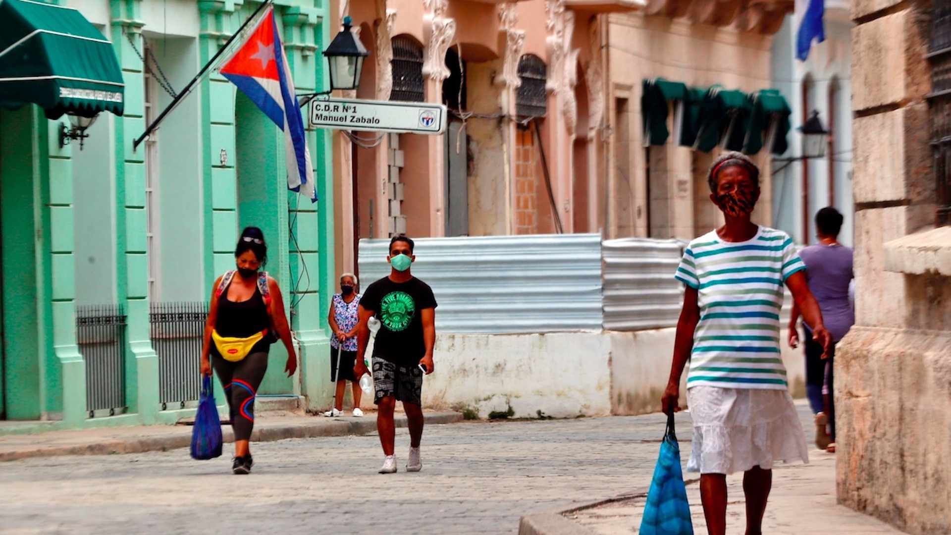 EE.UU. alista sanciones a Cuba y evalúa pasos en internet y remesas