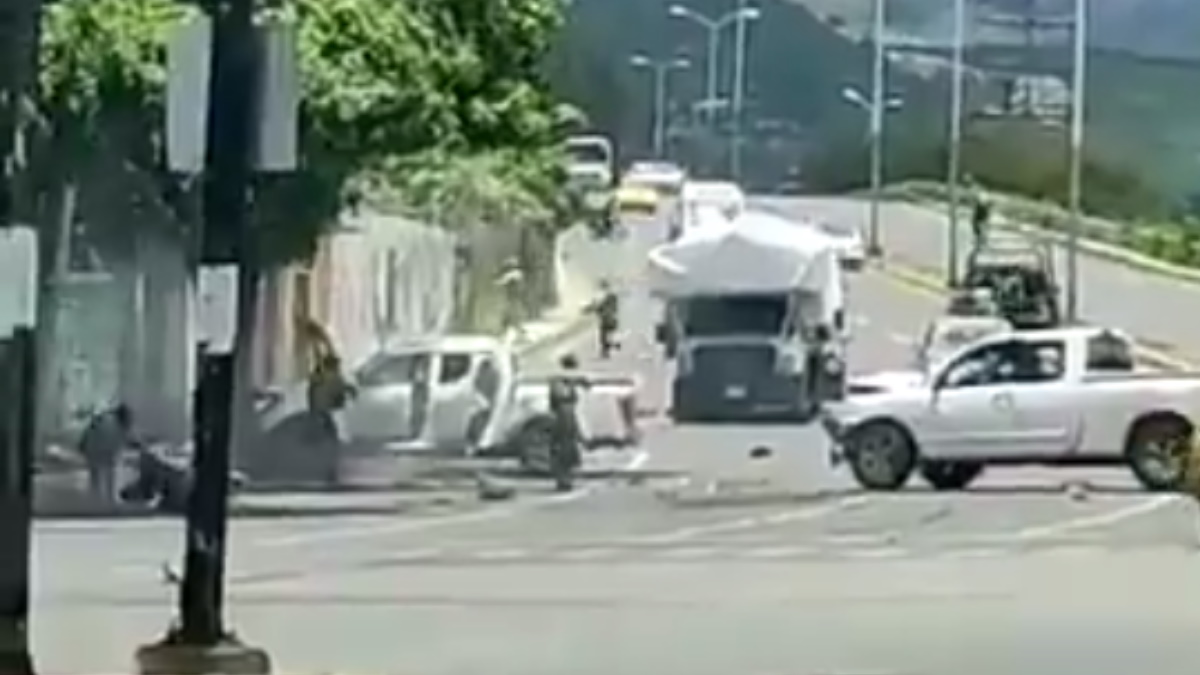 Enfrentamiento en Tepic entre GN y sujetos armados deja al menos dos muertos