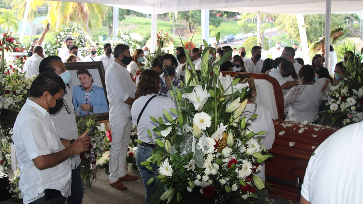 #Video Despiden en Guerrero a José Manuel Zamacona, líder de ‘Los Yonics’