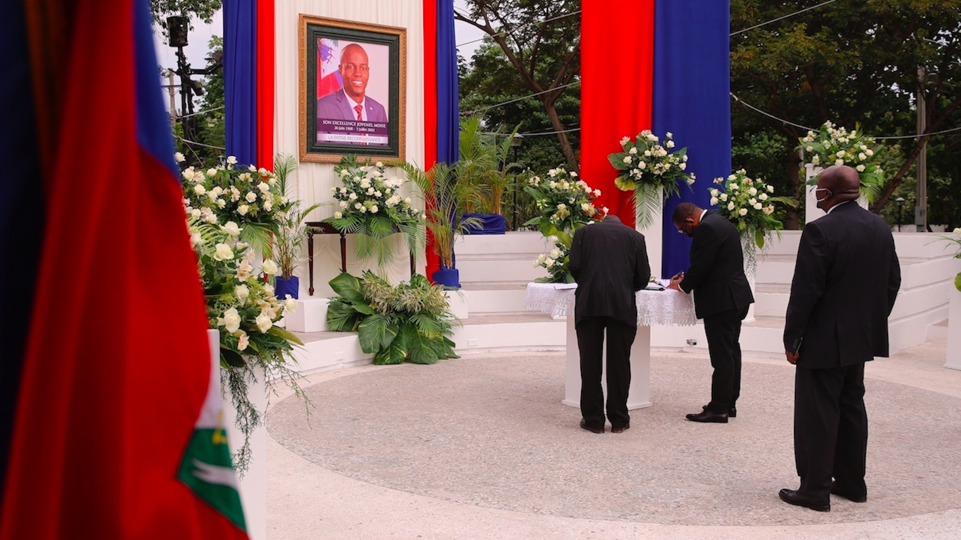 Detienen en EE.UU. a cuatro sospechosos por el asesinato del presidente de Haití - homenaje-presidente-haiti