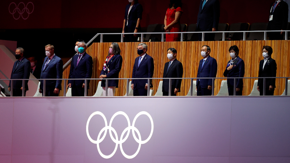 ¡Arde la llama en Tokio! Así fue la espectacular inauguración de los Juegos Olímpicos - inauguracion-tokio-2020-minuto-silencio