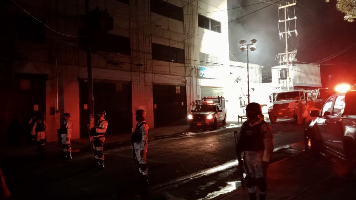 Completamente controlado incendio en fábrica de la Benito Juárez Completamente controlado incendio en fábrica de la Benito Juárez
