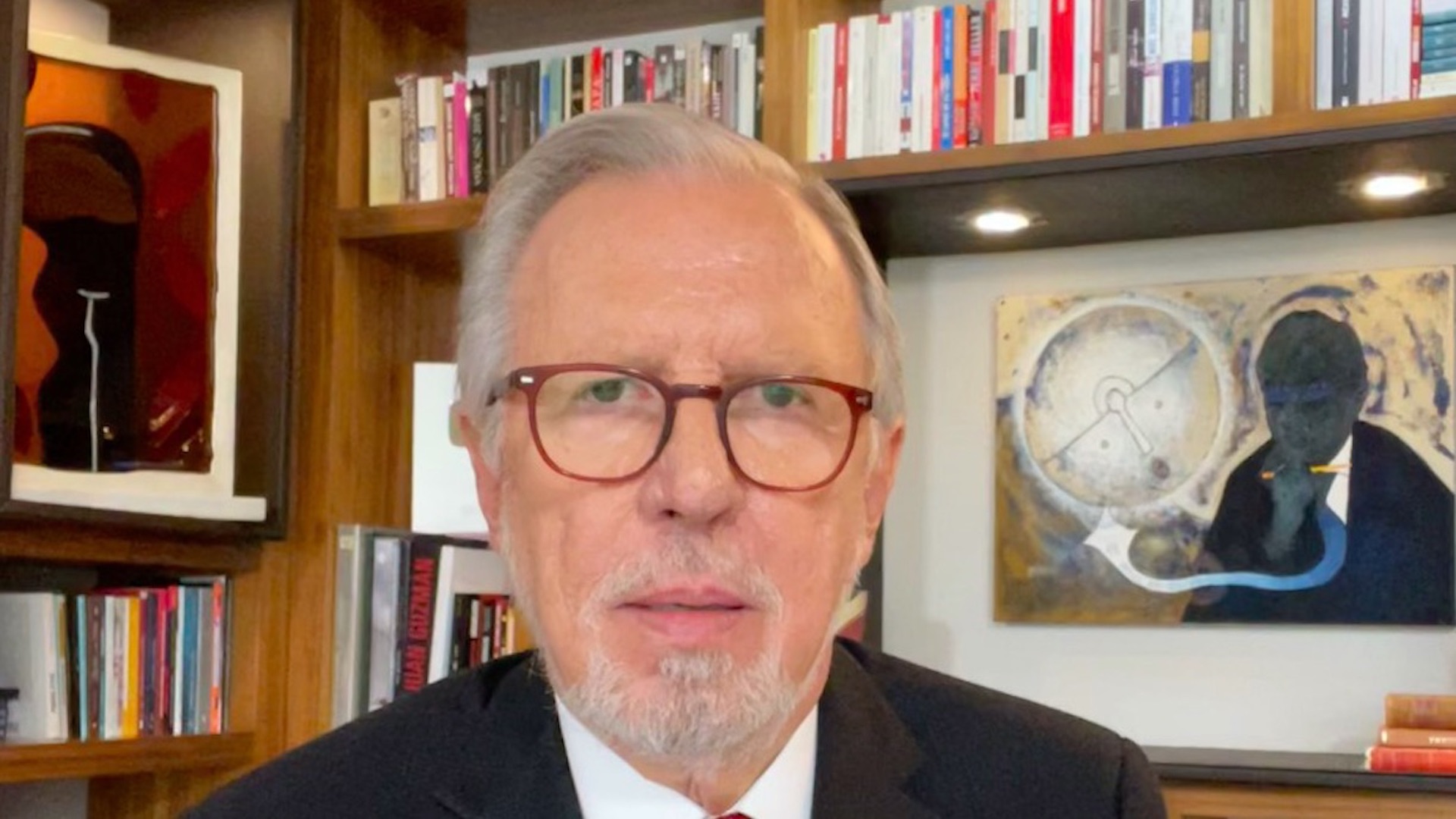 ¡Las noticias! Sigue el bloqueo de vías en Uruapan, Michoacán; hay 16 trenes parados