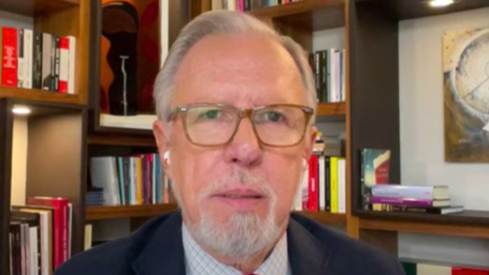 ¡Las noticias! Juez da 10 días de plazo al gobierno para garantizar abasto de medicamentos