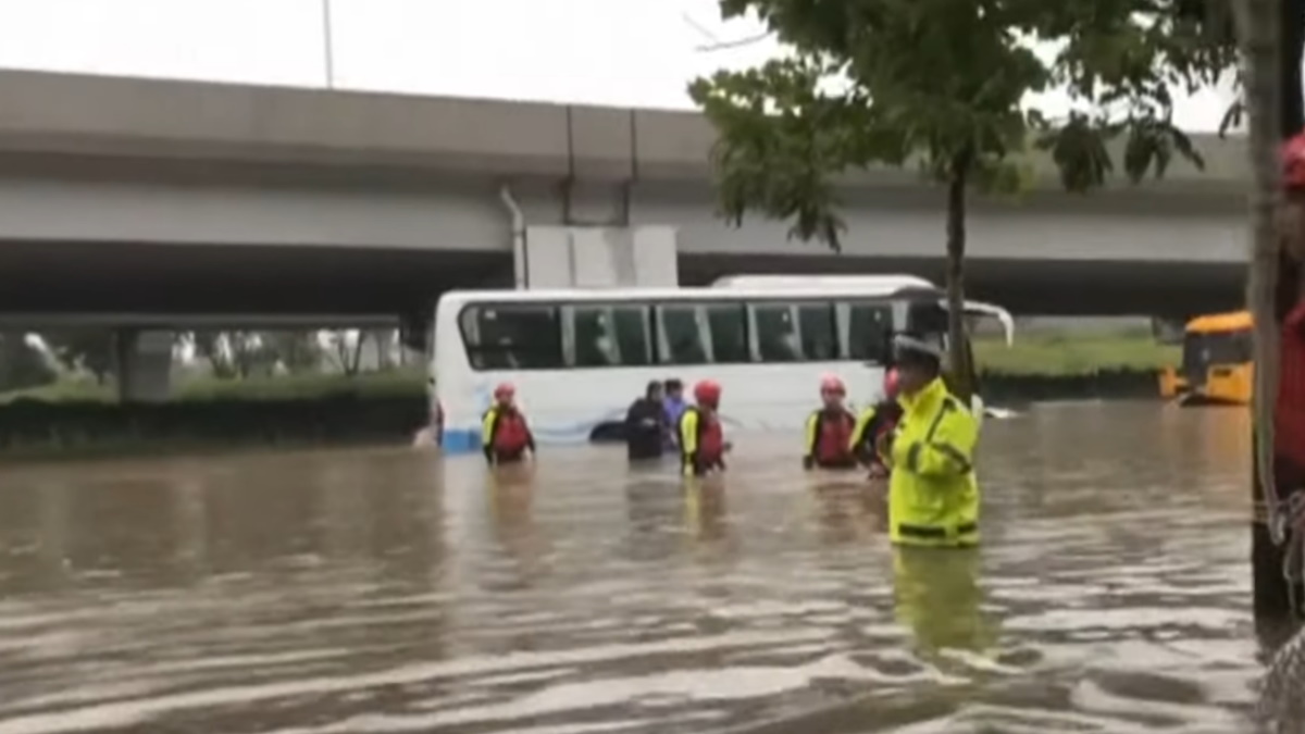 Al menos 12 muertos por las lluvias torrenciales en el centro de China