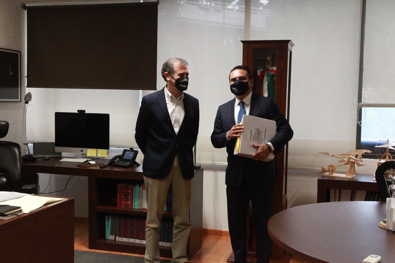 Silvano Aureoles expresa a INE inquietudes por elección en Michoacán - lorenzo-cordova-ine-silvano-aureoles-conejo-michoacan