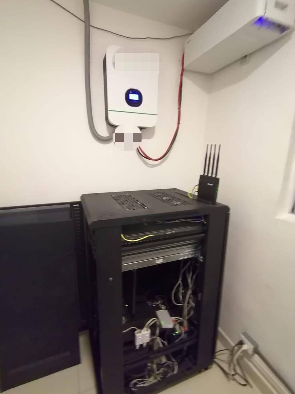 Detienen a dos rumanos presuntamente relacionados con mafia de Florian Tudor - mafia-rumana-clonacion-tarjetas-detenidos-5