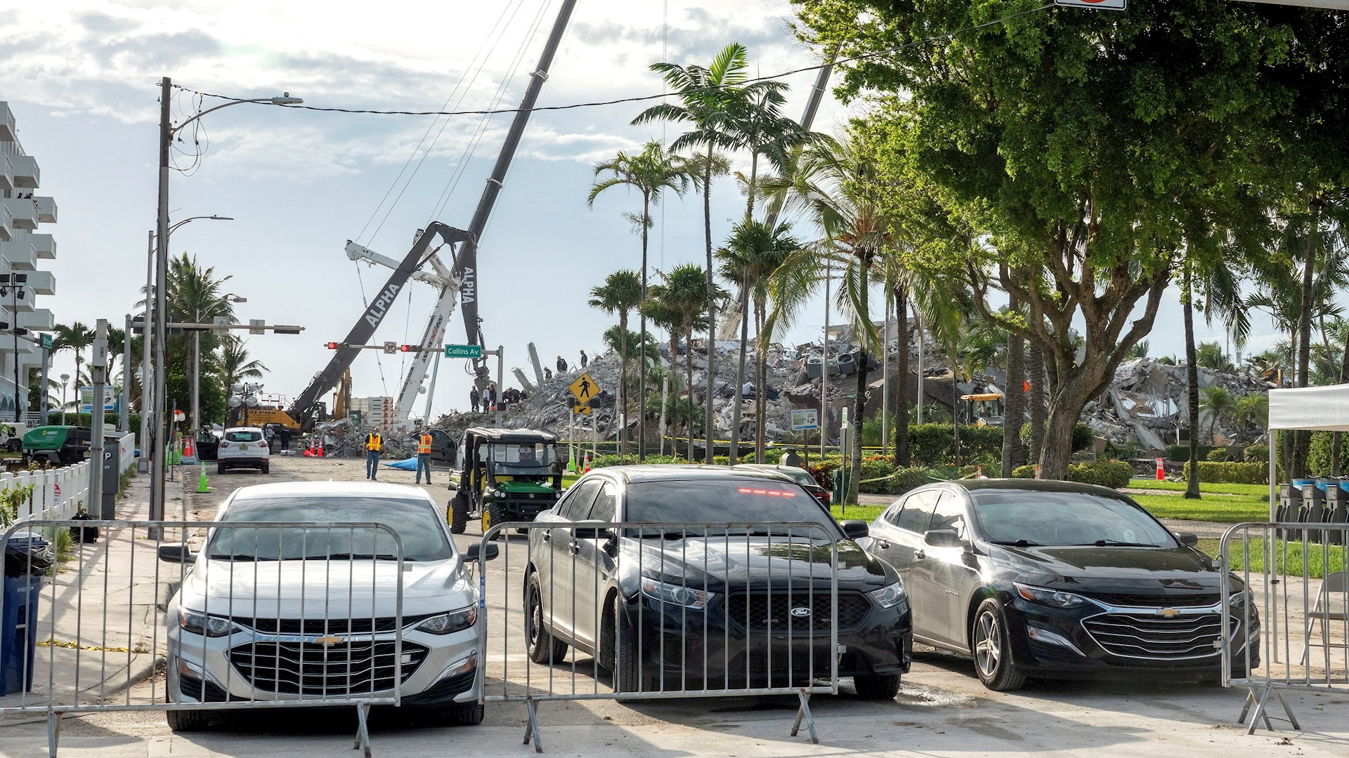 Equipos de rescate pasan a fase de “recuperación de cuerpos” en edificio derrumbado de Miami