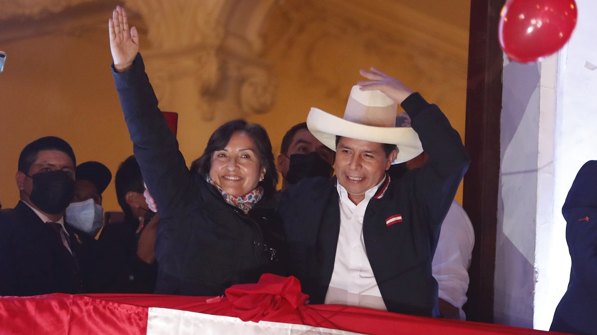 Proclaman a Pedro Castillo como presidente electo de Perú