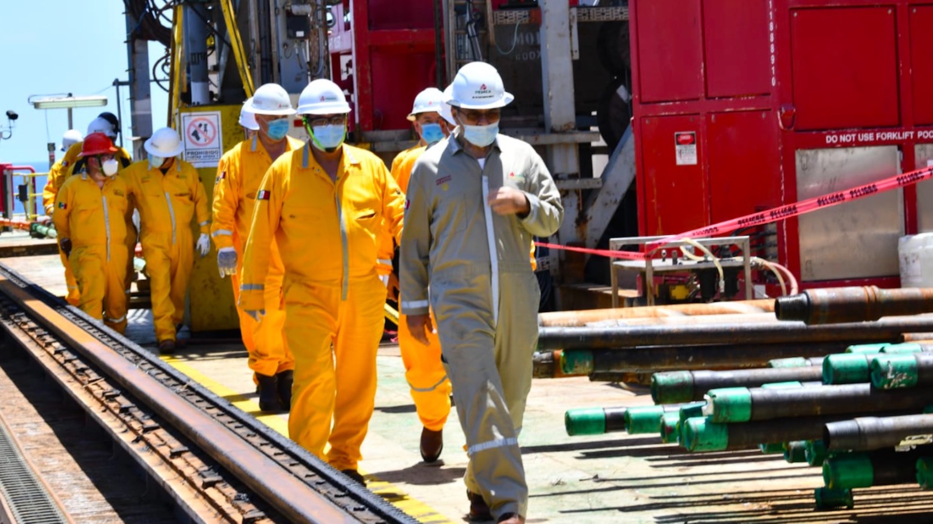 Pemex confirma 21 mil 547 casos de COVID-19 entre personal