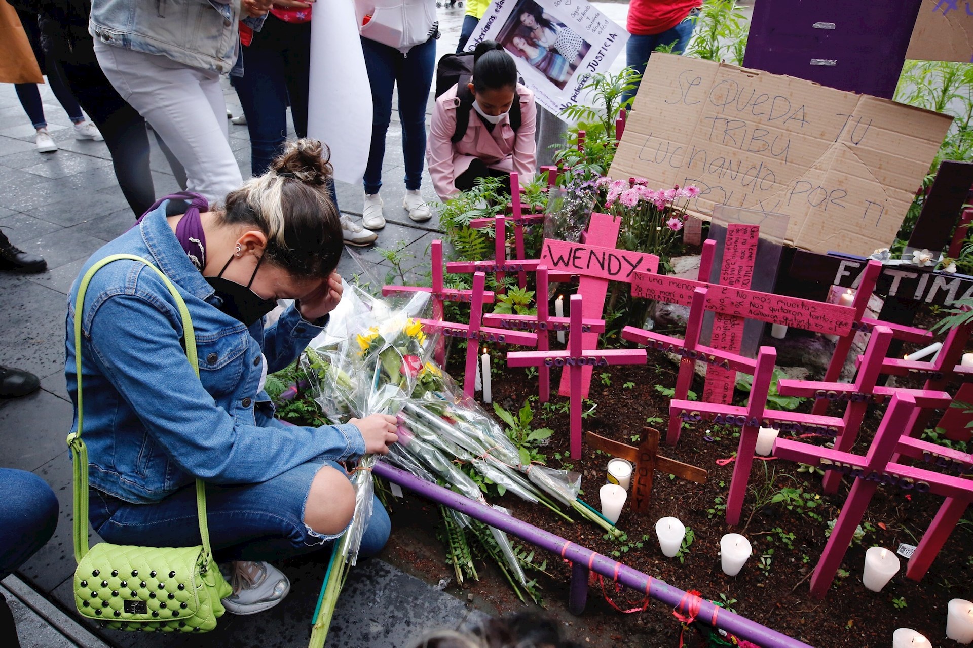 Reclaman feministas justicia por feminicidio de ‘Polly’ Olivares y por mujer encarcelada por aborto en Veracruz Reclaman feministas justicia por feminicidio de ‘Polly’ Olivares y por mujer encarcelada por aborto en Veracruz