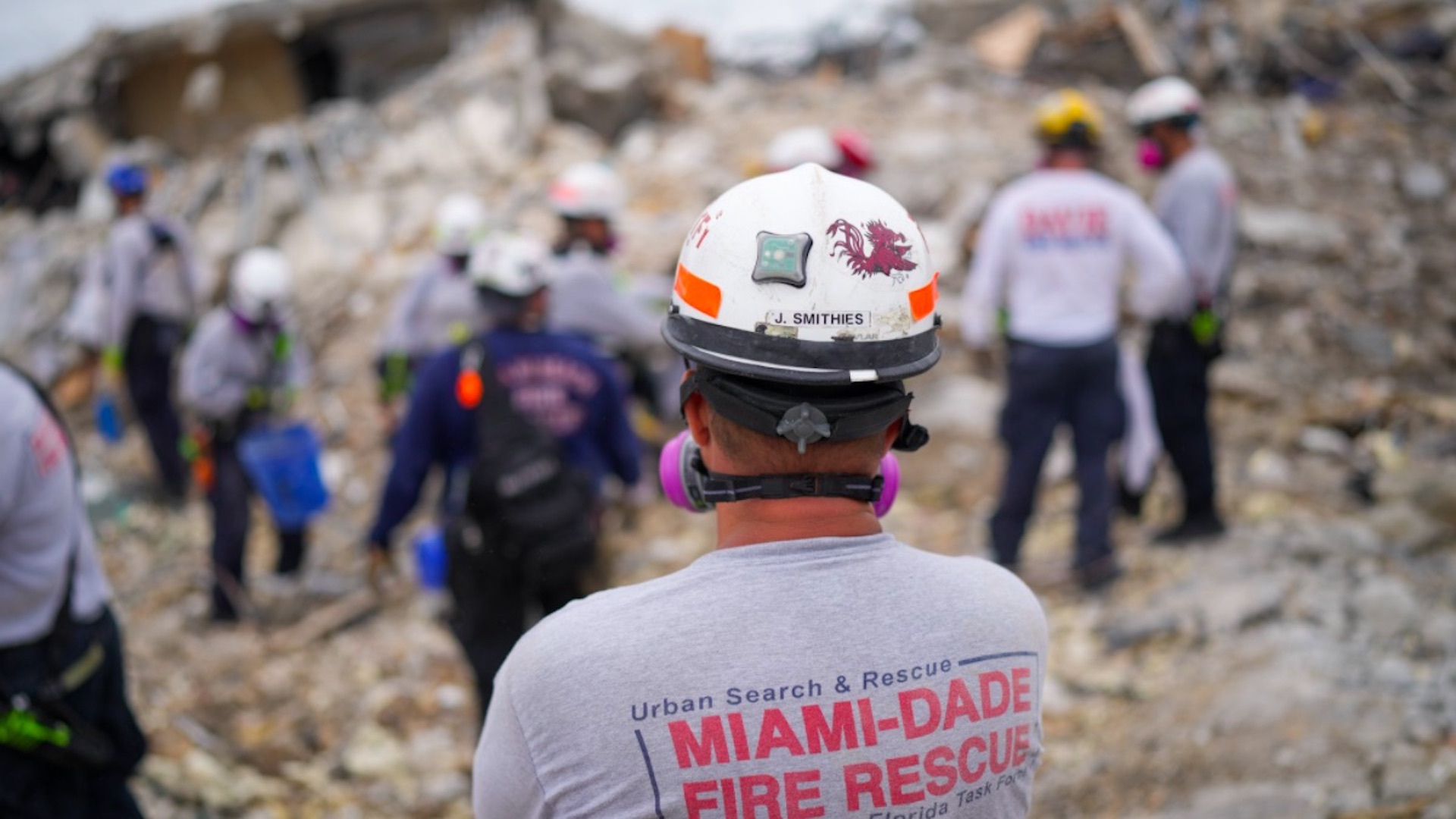 Aumenta a 36 el número de muertos por derrumbe en edificio de Miami Aumenta a 36 el número de muertos por derrumbe en edificio de Miami