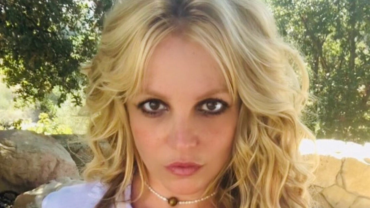 Britney Spears no ofrecerá shows mientras su padre la controle