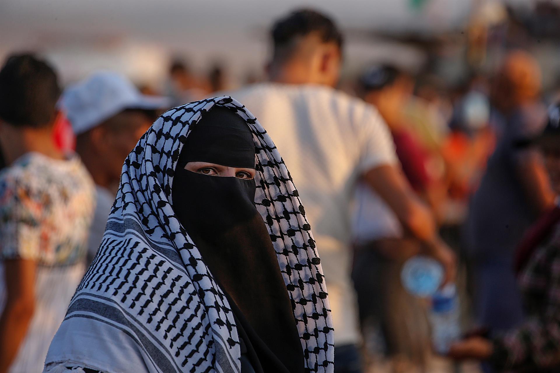 La mirada de una mujer palestina - 99c8e367745bdea2b277911defd0d14725770584w