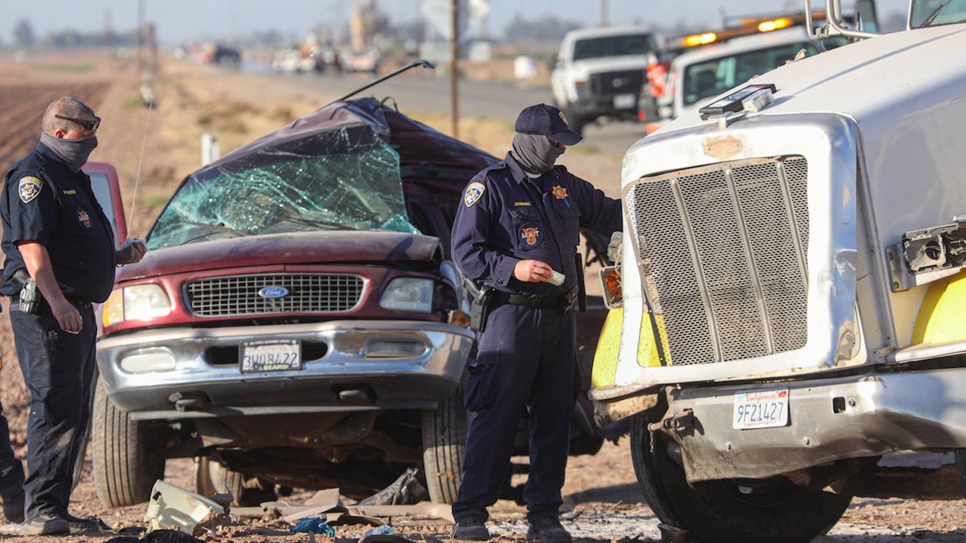 Al menos tres mexicanos entre los 10 migrantes muertos en accidente en Texas Al menos tres mexicanos entre los 10 migrantes muertos en accidente en Texas