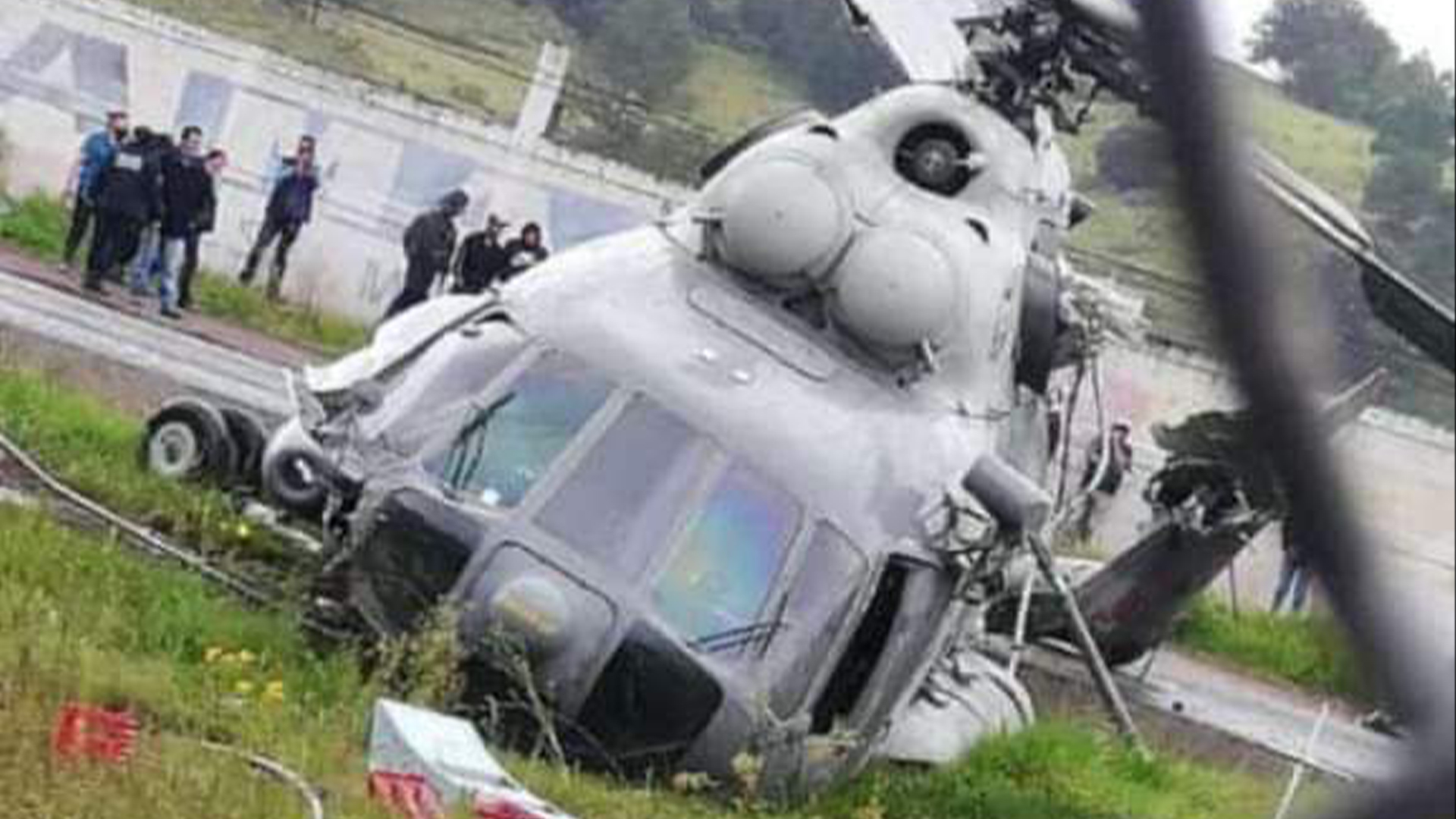 Helicóptero de la Marina se accidenta en Hidalgo; secretario de Gobierno de Veracruz resulta herido Helicóptero de la Marina se accidenta en Hidalgo; secretario de Gobierno de Veracruz resulta herido