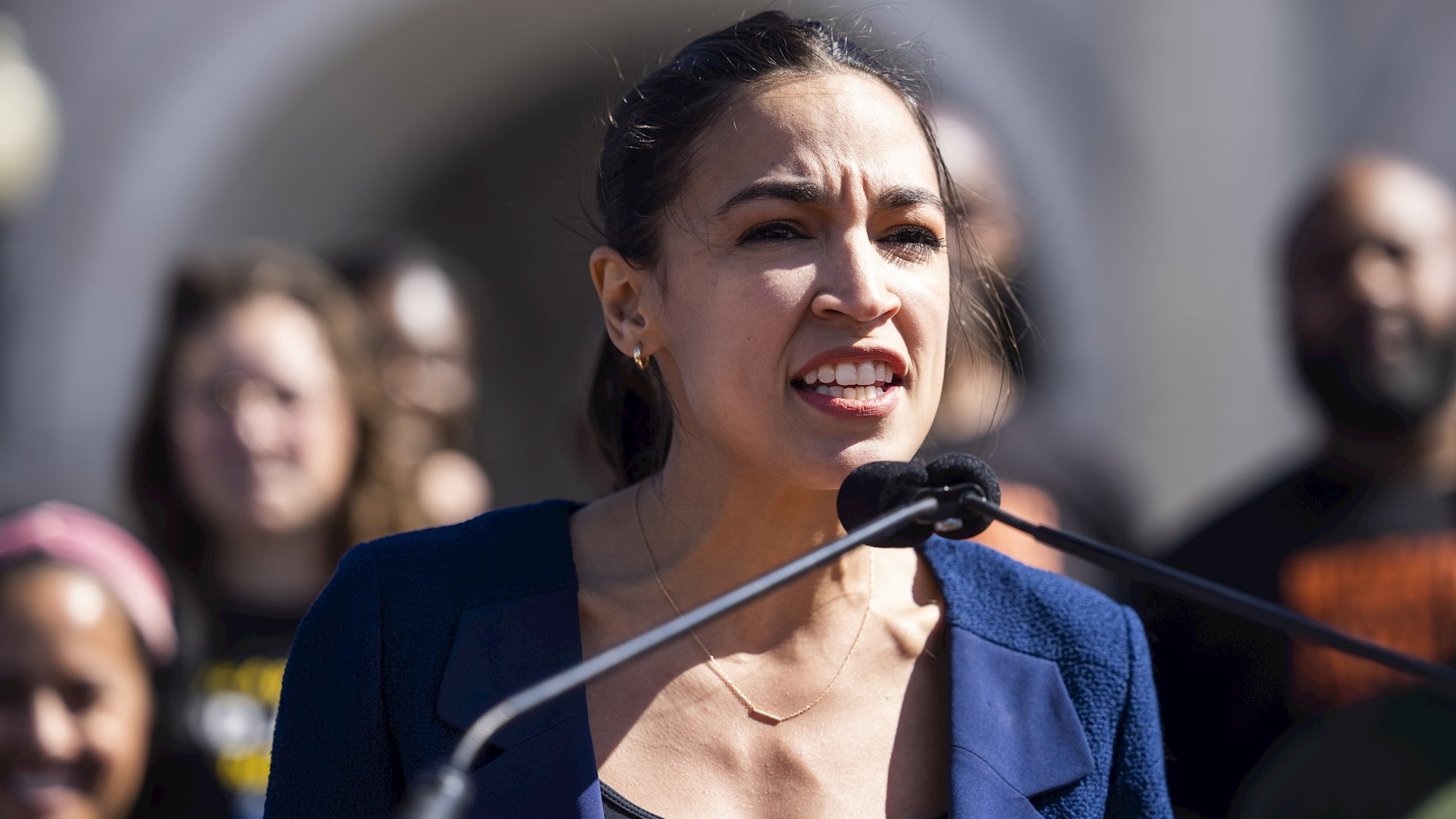 Alexandria Ocasio-Cortez temió ser violada durante el asalto al Capitolio