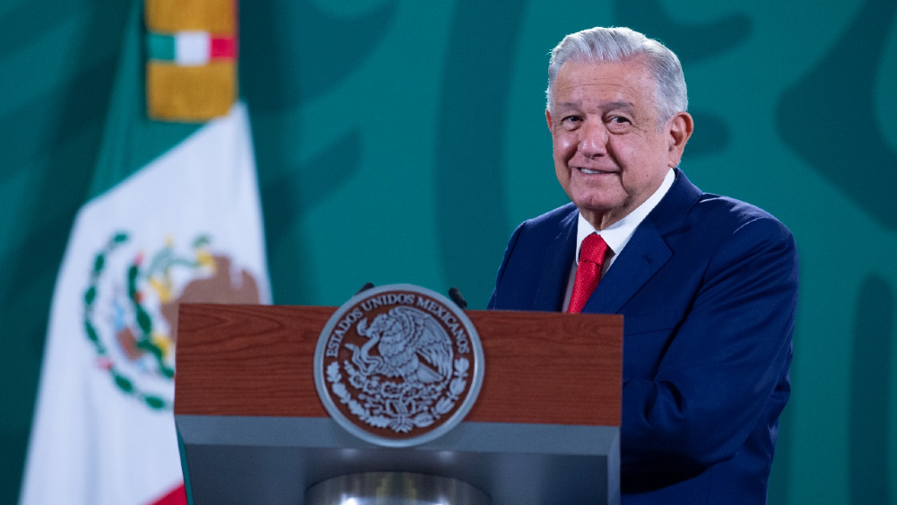 AMLO propondrá a mujer indígena para que sea agregada cultural de México en España