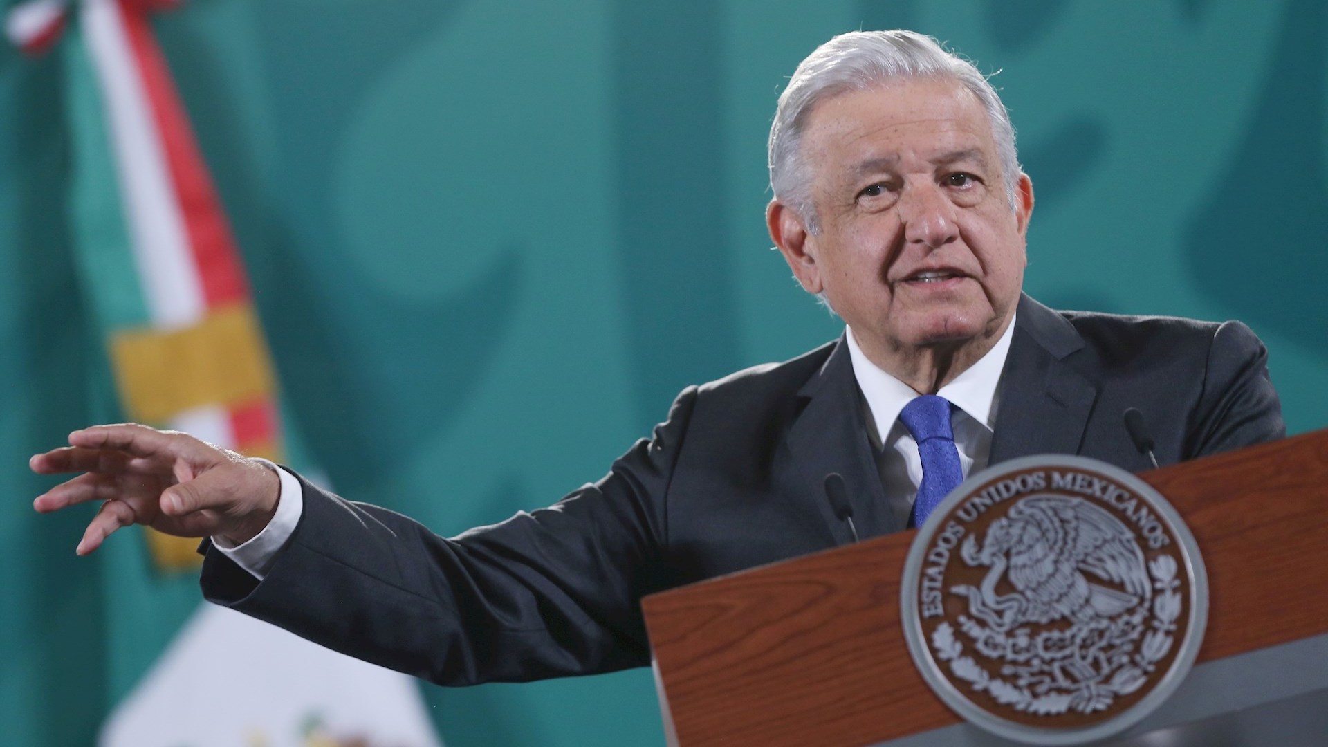 AMLO recomienda a futuros gobernadores hacer auditorías a administraciones salientes AMLO recomienda a futuros gobernadores hacer auditorías a administraciones salientes