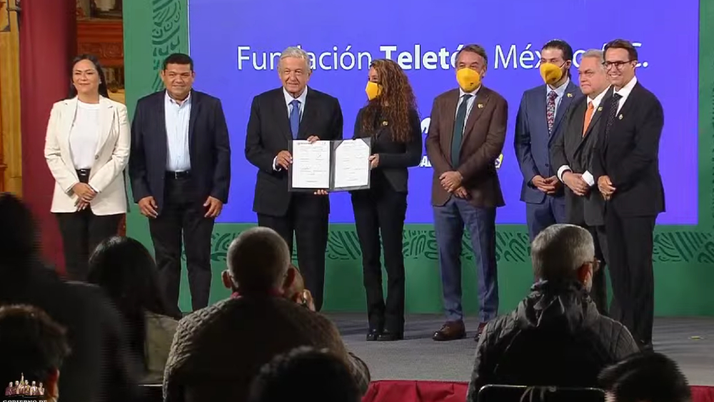 Gobierno de México y Teletón firman convenio para atender a 20 mil niños con discapacidad