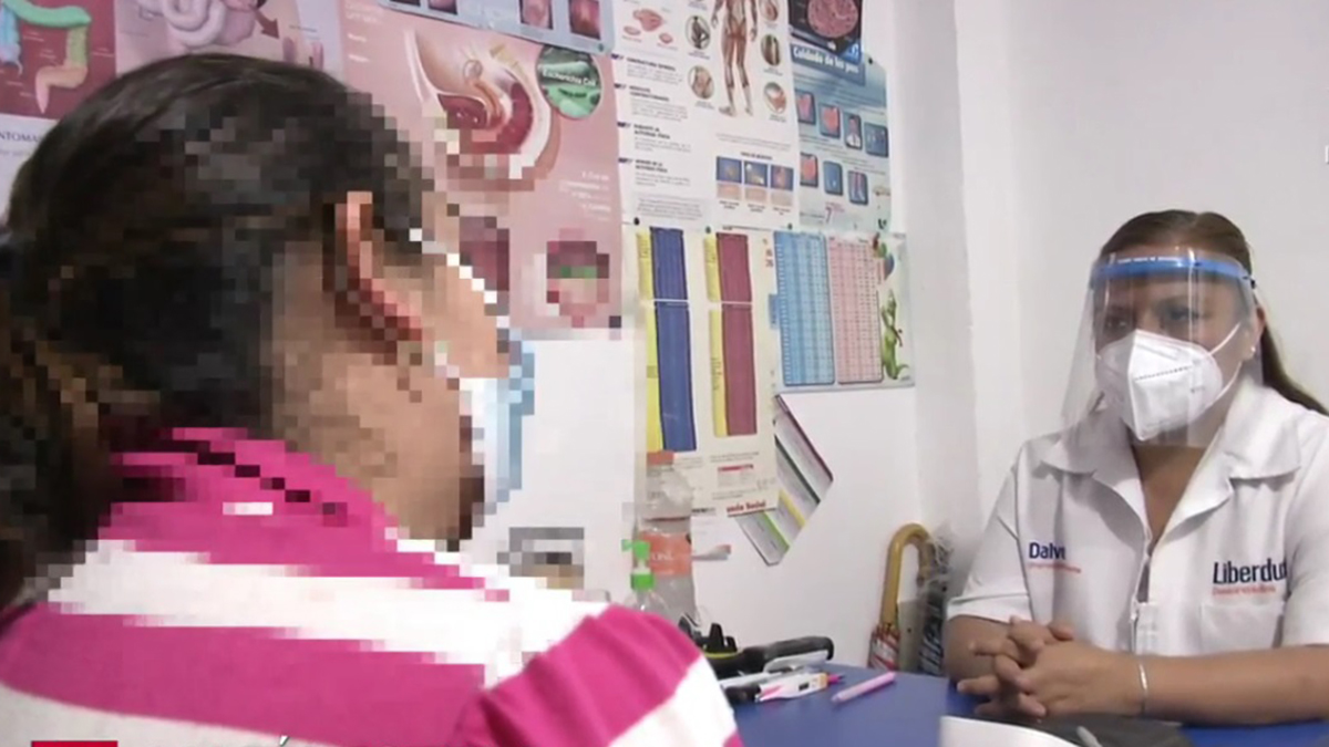 Aumenta atención en consultorios de farmacias de jóvenes y niños por COVID-19 Aumenta atención en consultorios de farmacias de jóvenes y niños por COVID-19