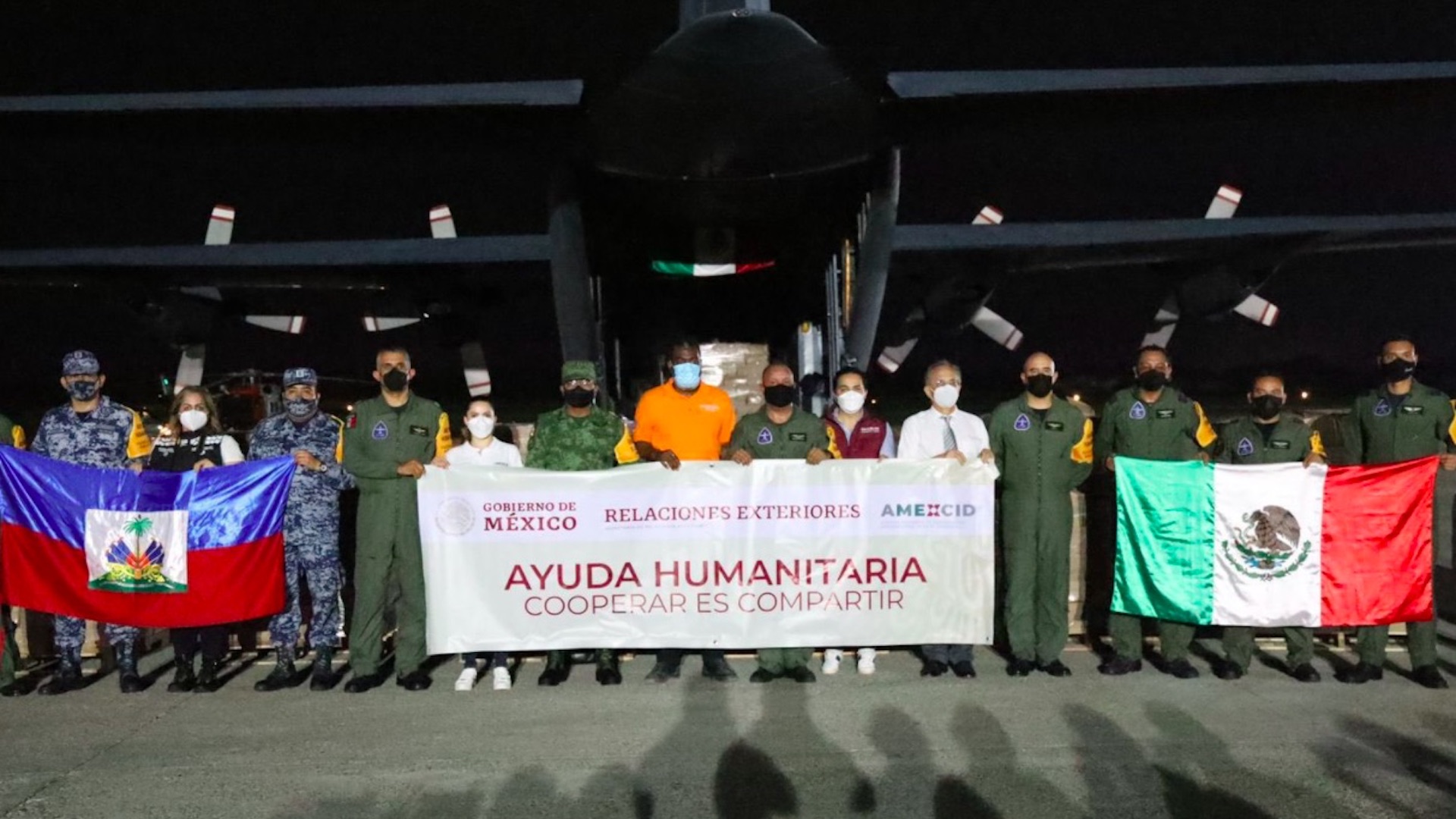 México envía tres aviones de ayuda humanitaria a Haití