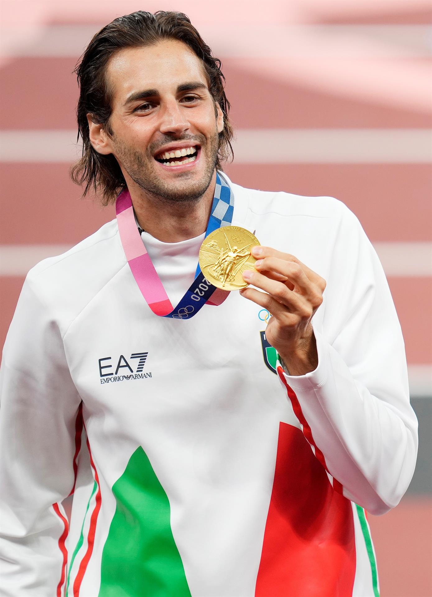 Una forma de volver - ba7cd4c0a17cd3eff8aad790e1f855663ce5ae80w