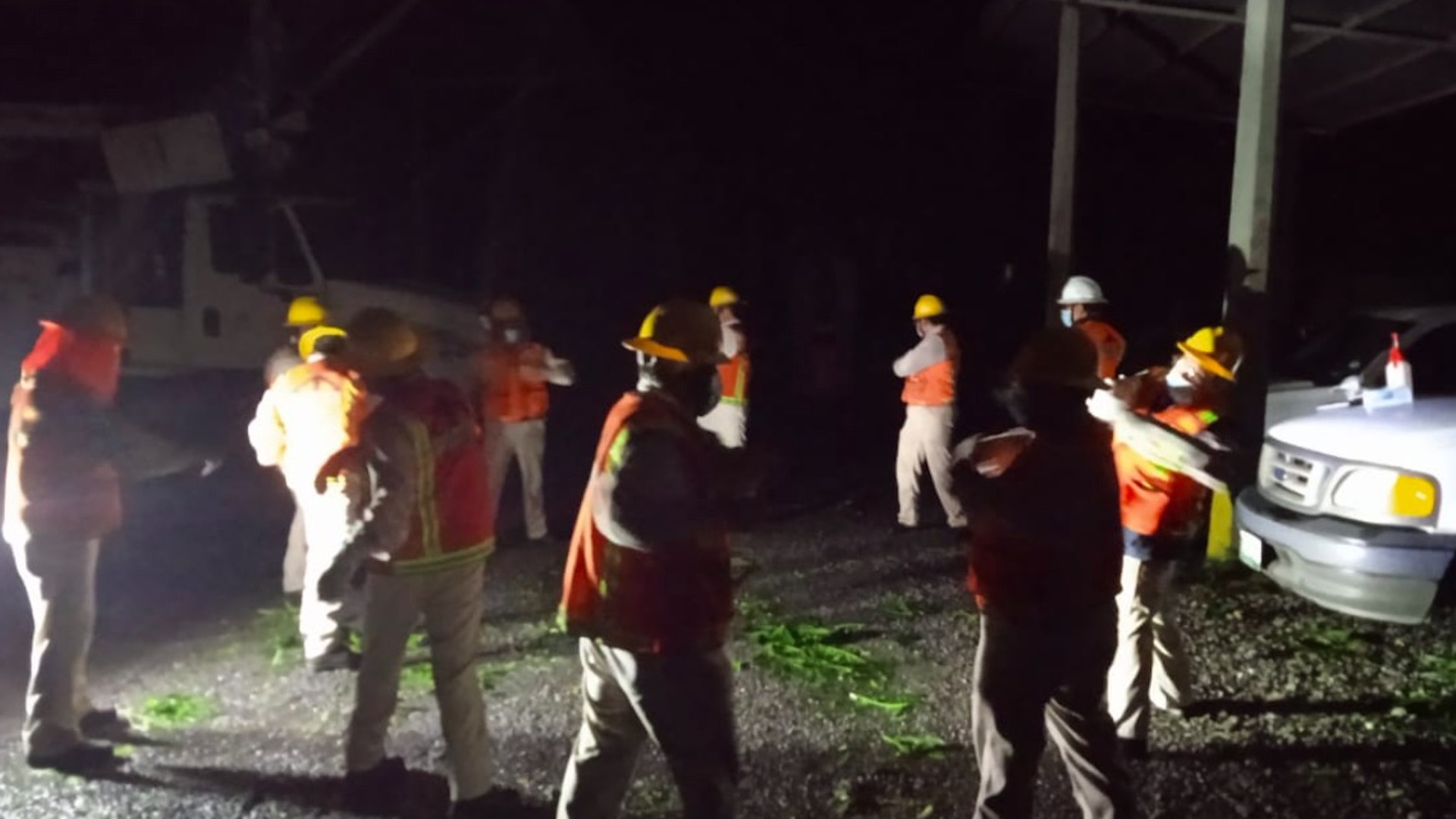 Grace deja sin electricidad a más de 565 mil usuarios, confirma CFE