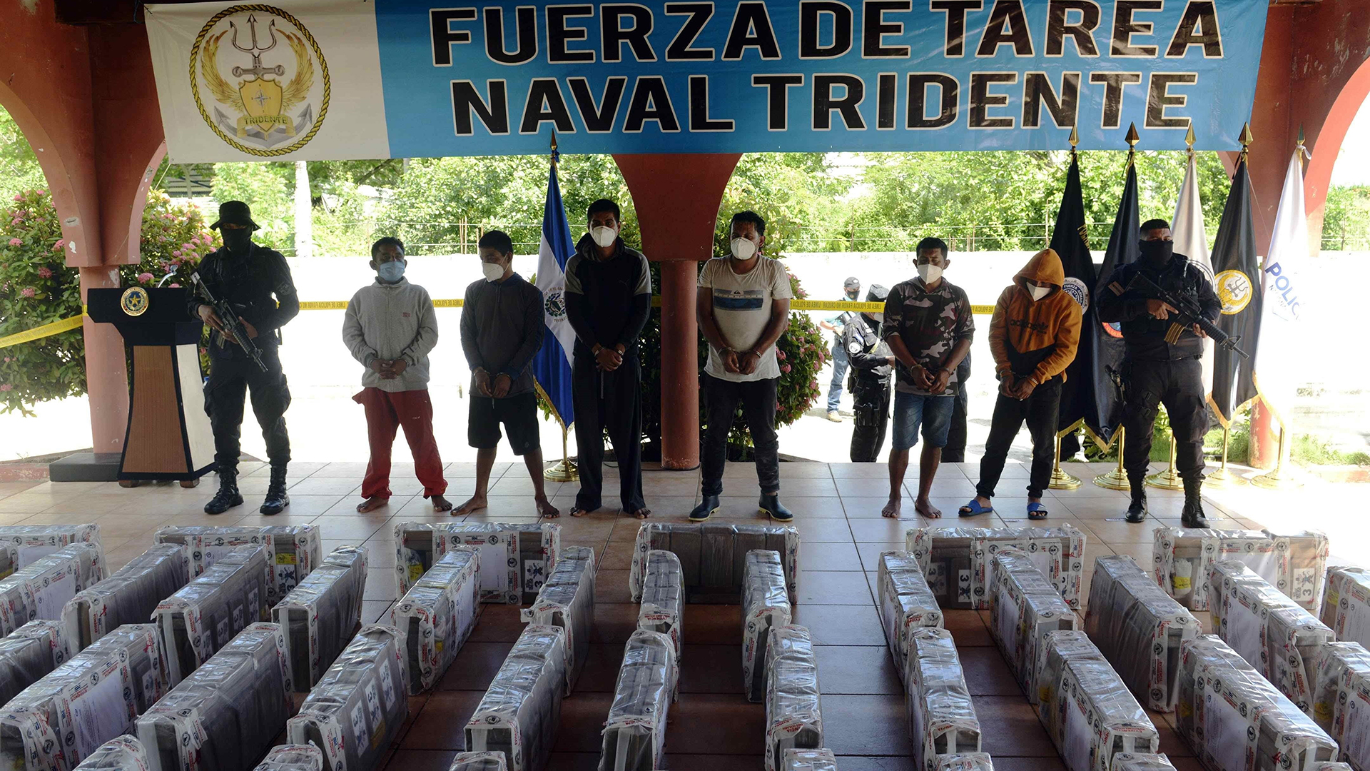 Dan prisión preventiva a tres mexicanos en El Salvador por tráfico de drogas Dan prisión preventiva a tres mexicanos en El Salvador por tráfico de drogas