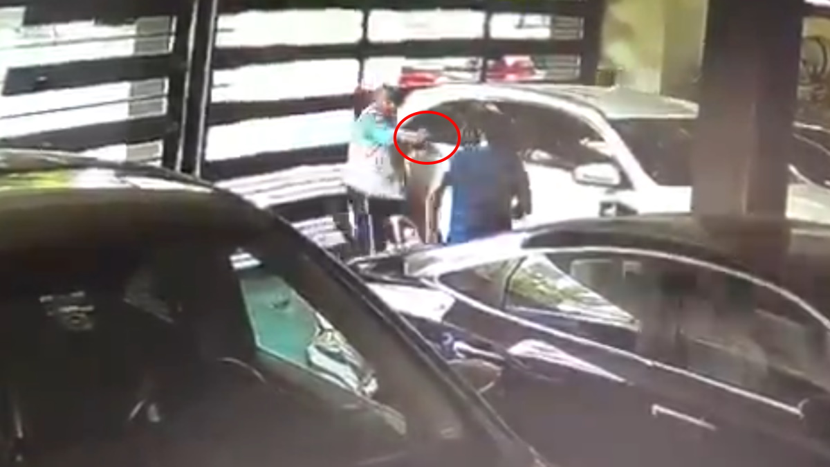 #Video Asesinan a hombre dentro de cochera en Nuevo León