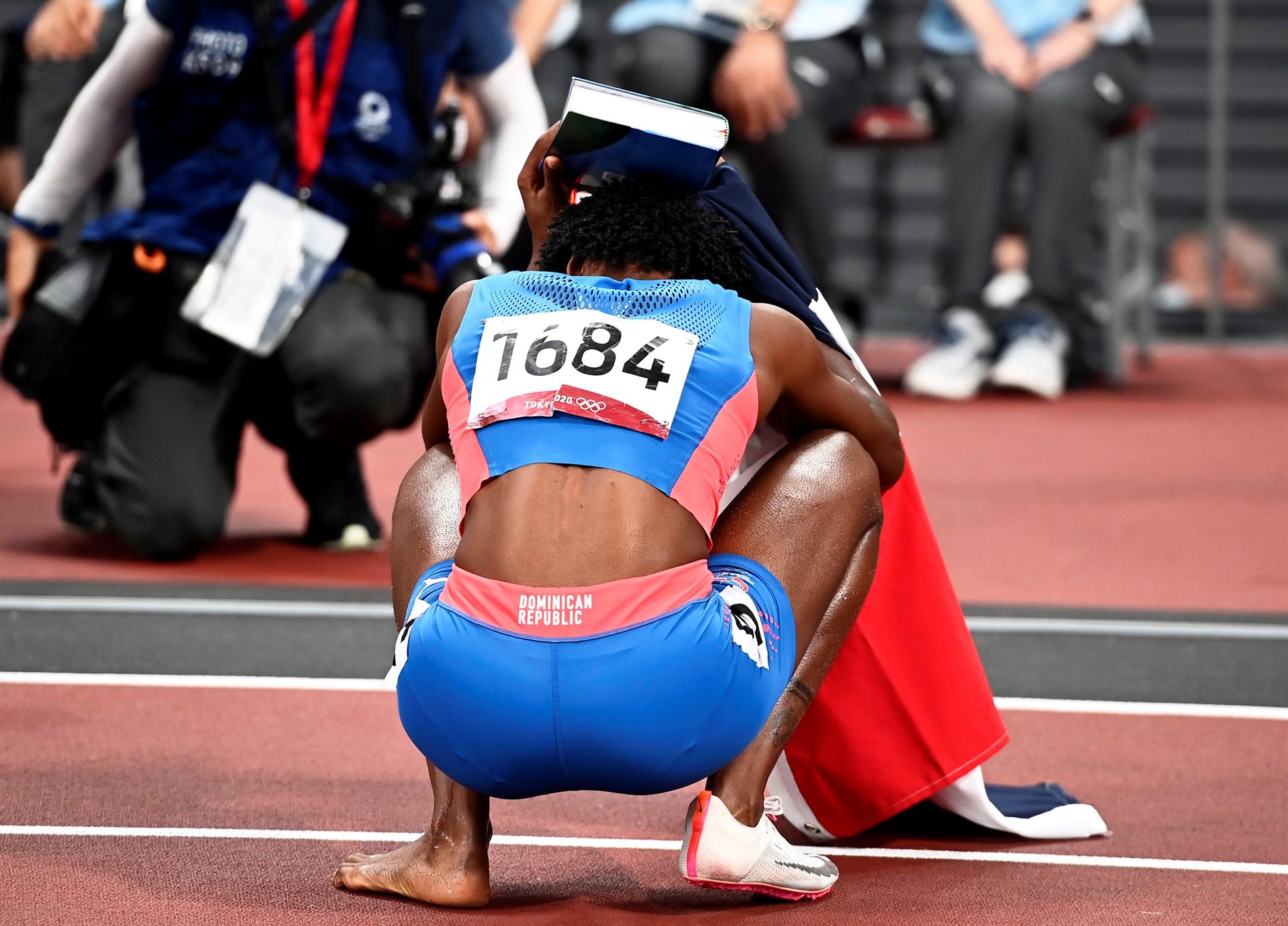 Una forma de volver - edb3ad1453c2afe61a411abbfaa244dee6dbafd1w