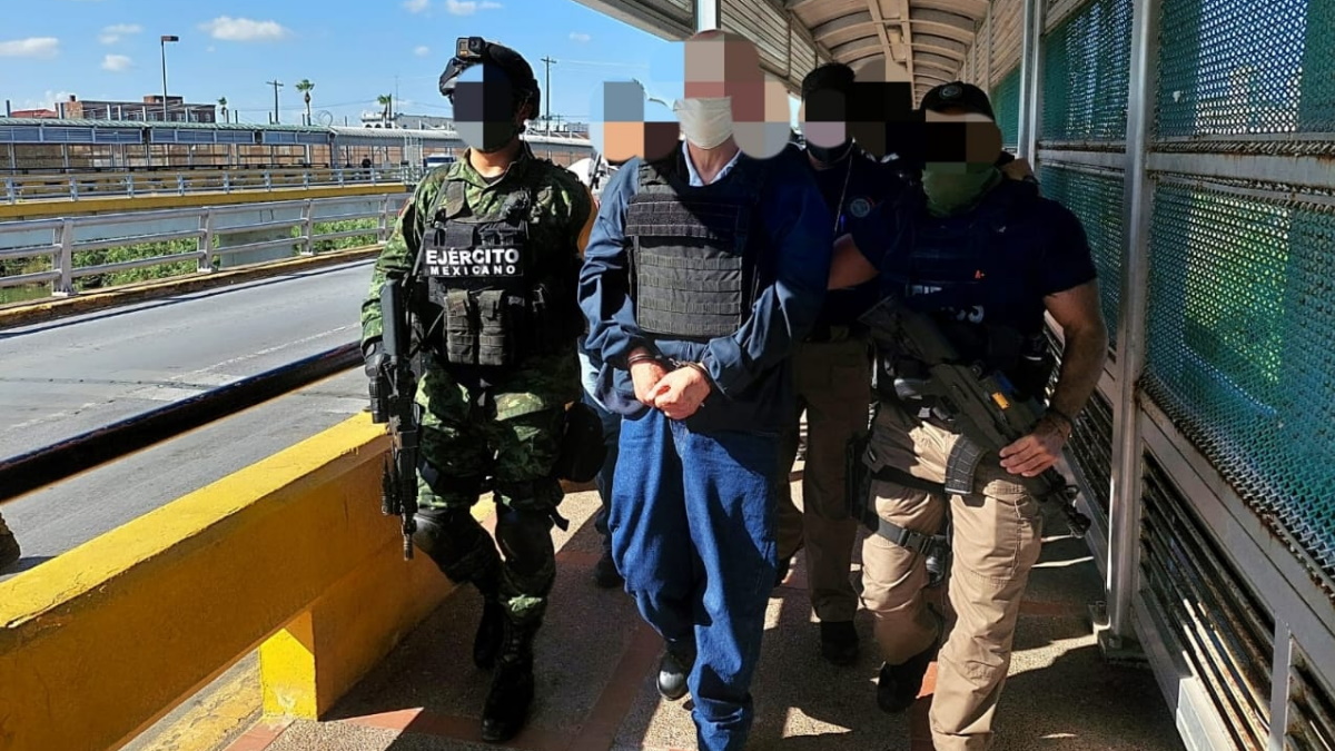 Entregan a México a Eduardo Arellano Félix