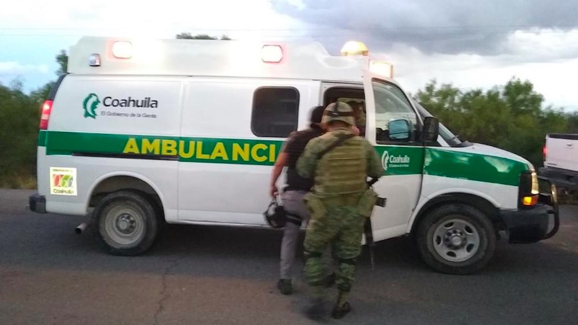 Enfrentamiento con civiles armados deja tres policías heridos en Coahuila
