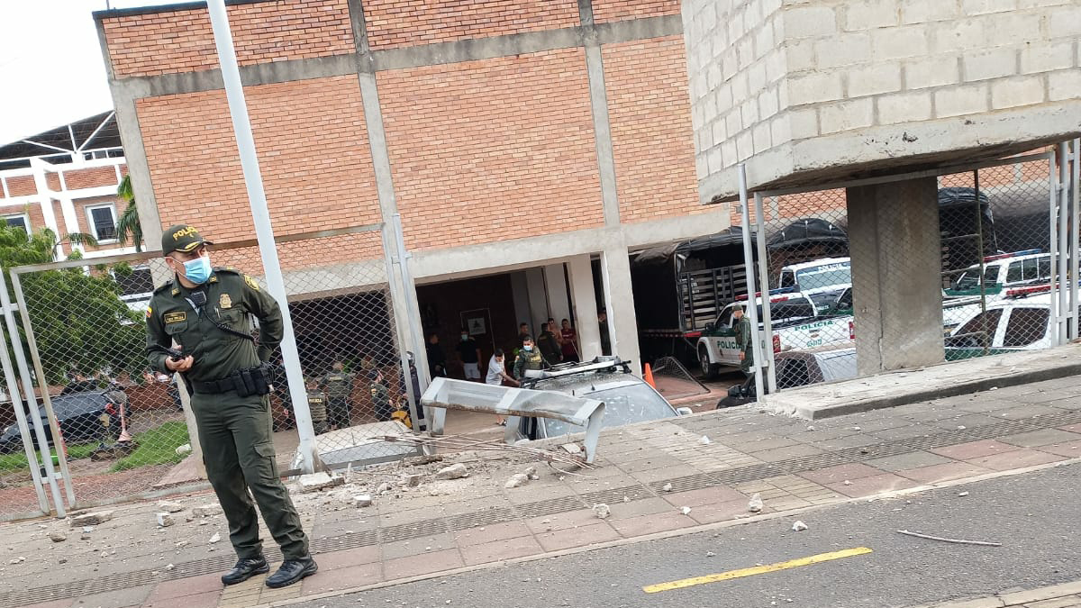 Atentado contra estación de Policía en Colombia deja 14 heridos