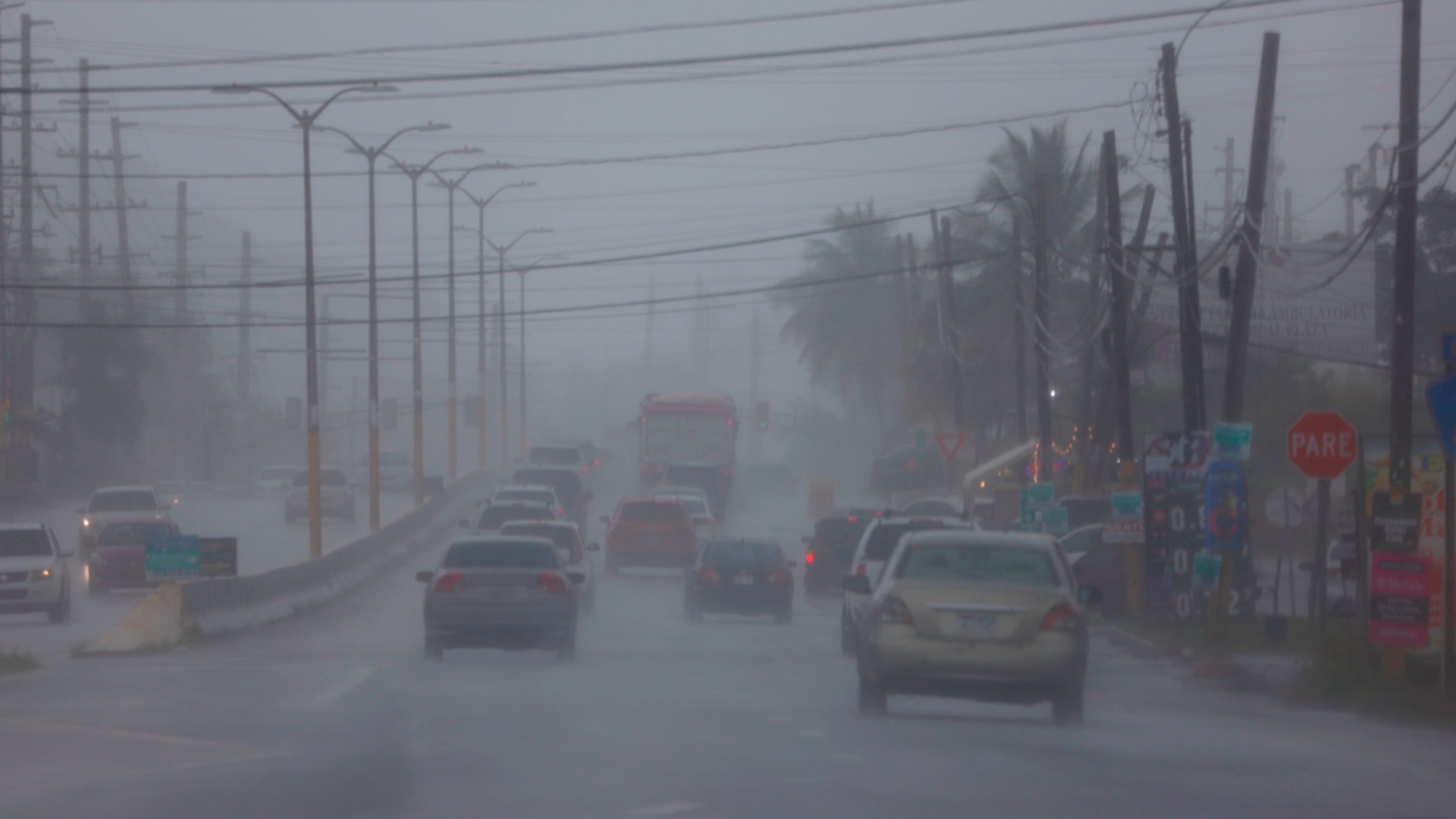 Grace se fortalece a su paso por Jamaica rumbo a Yucatán