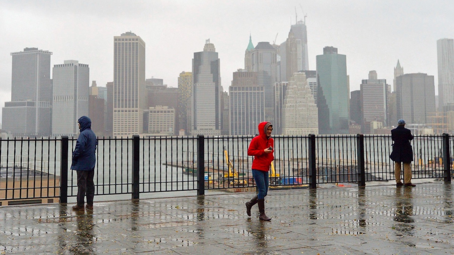 Henri se convierte en huracán; avanza hacia Long Island y Nueva Inglaterra
