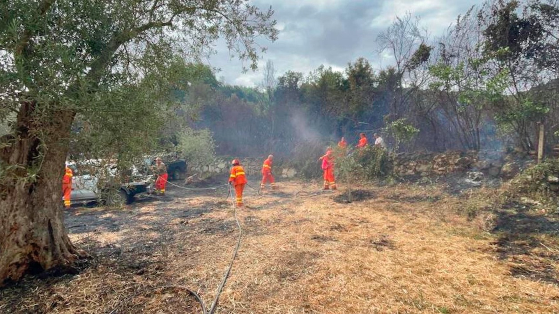 Incendios en Italia provocan más de 400 llamadas de emergencia Incendios en Italia provocan más de 400 llamadas de emergencia