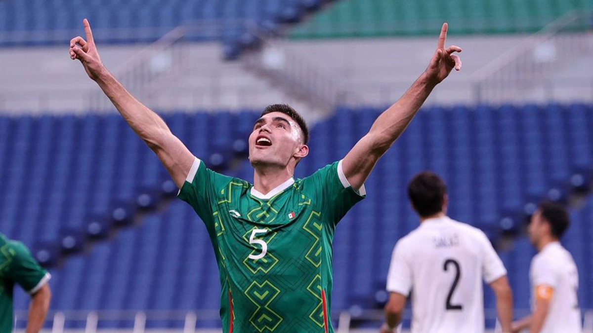 Johan Vásquez, nuevo jugador del Genoa