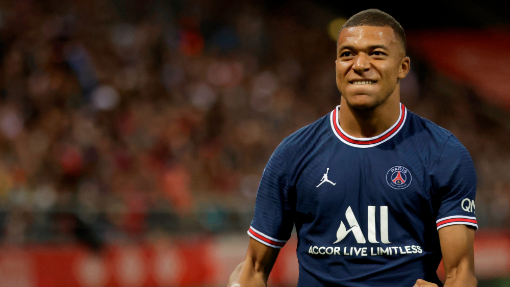 Madre y representante de Mbappé dice que hay negociaciones con PSG
