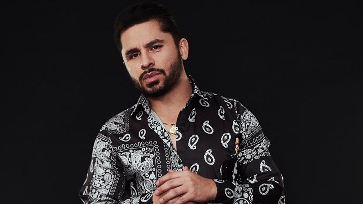 #Video Larry Hernández confirma que padece COVID-19; pide orar por su salud