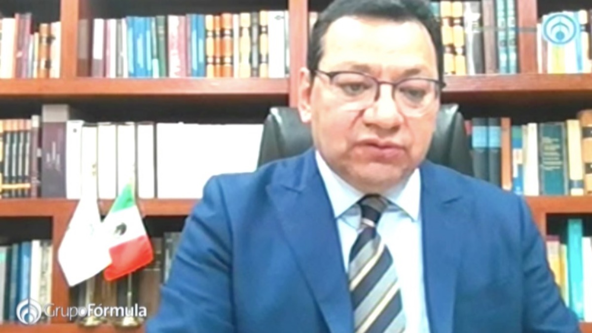 Respeto la opinión del presidente, pero la función (del TEPJF) es hacer valer leyes: Fuentes Barrera